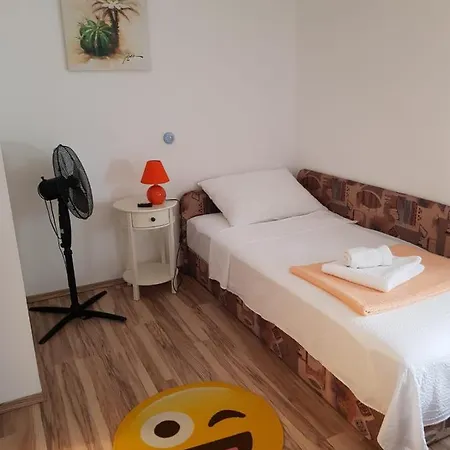 Apartment Andrea Zadar