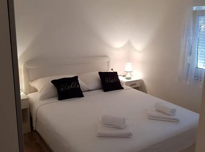 Andrea Апартаменти *